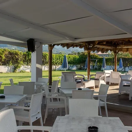 Evelin Aparthotel Platanes (Rethymno)