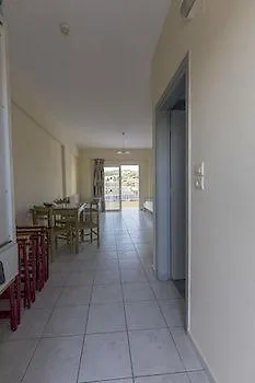 Evelin Aparthotel 2*